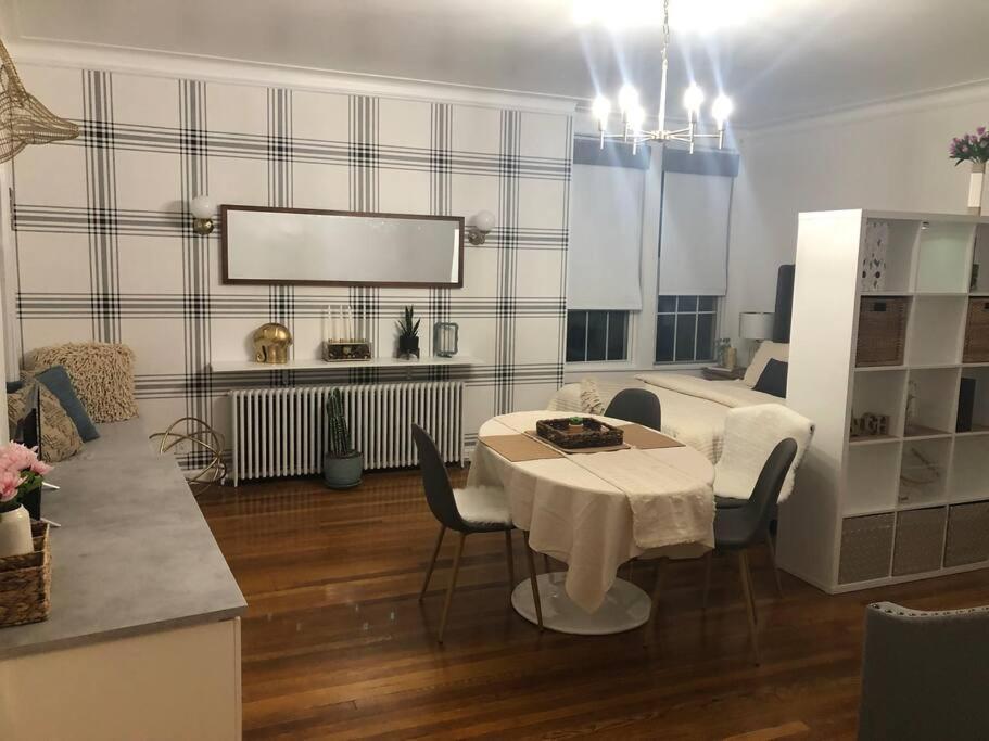 Apartamento Private In Townhouse W Shared Baths Qn Bed 1-3ppl *